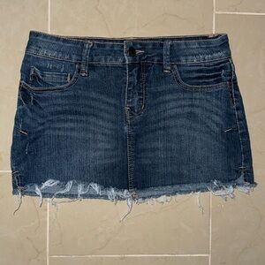🛍️ 3/$25 Forever 21 Denim skirt Size S